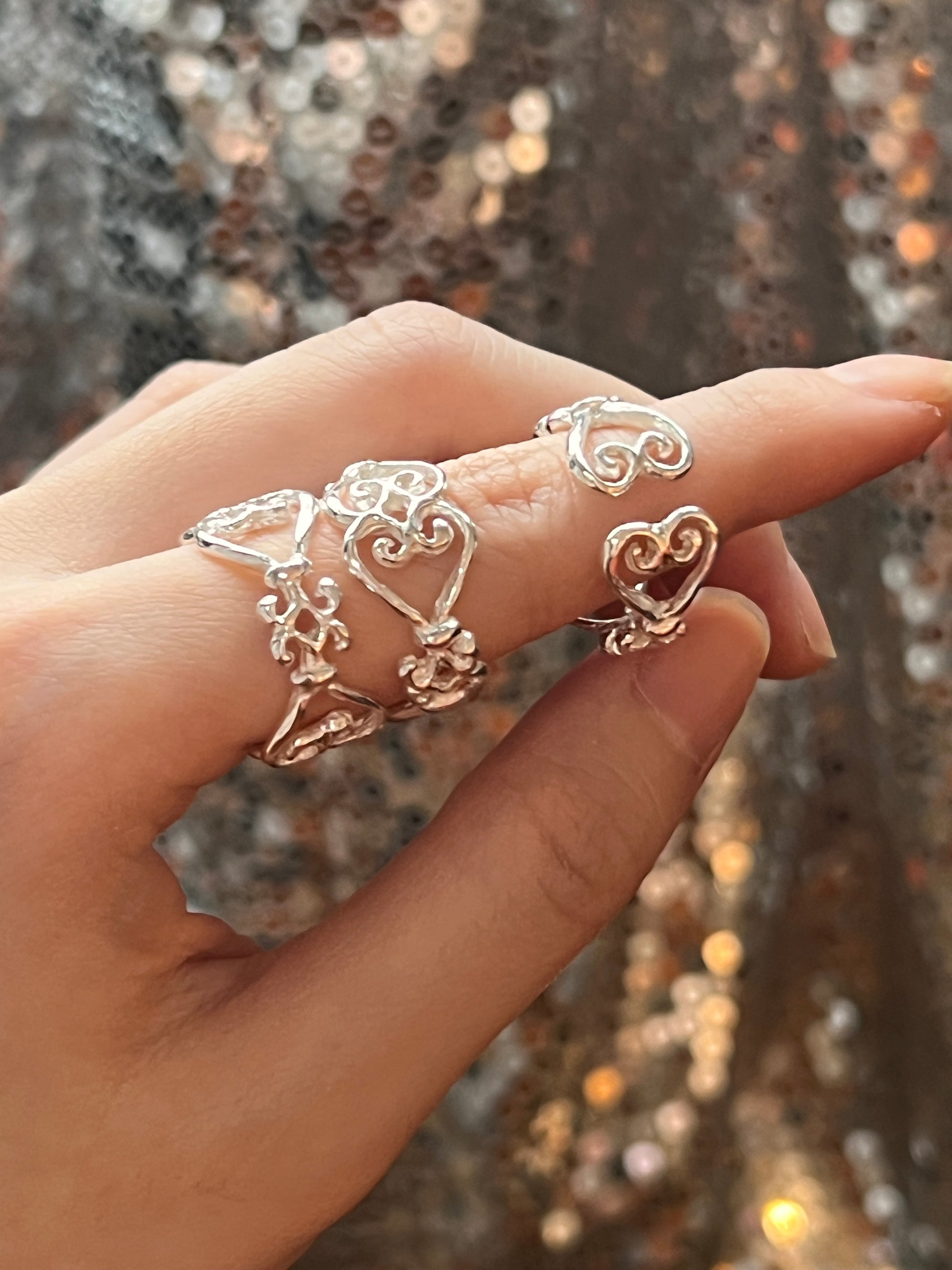 Scroll Ring